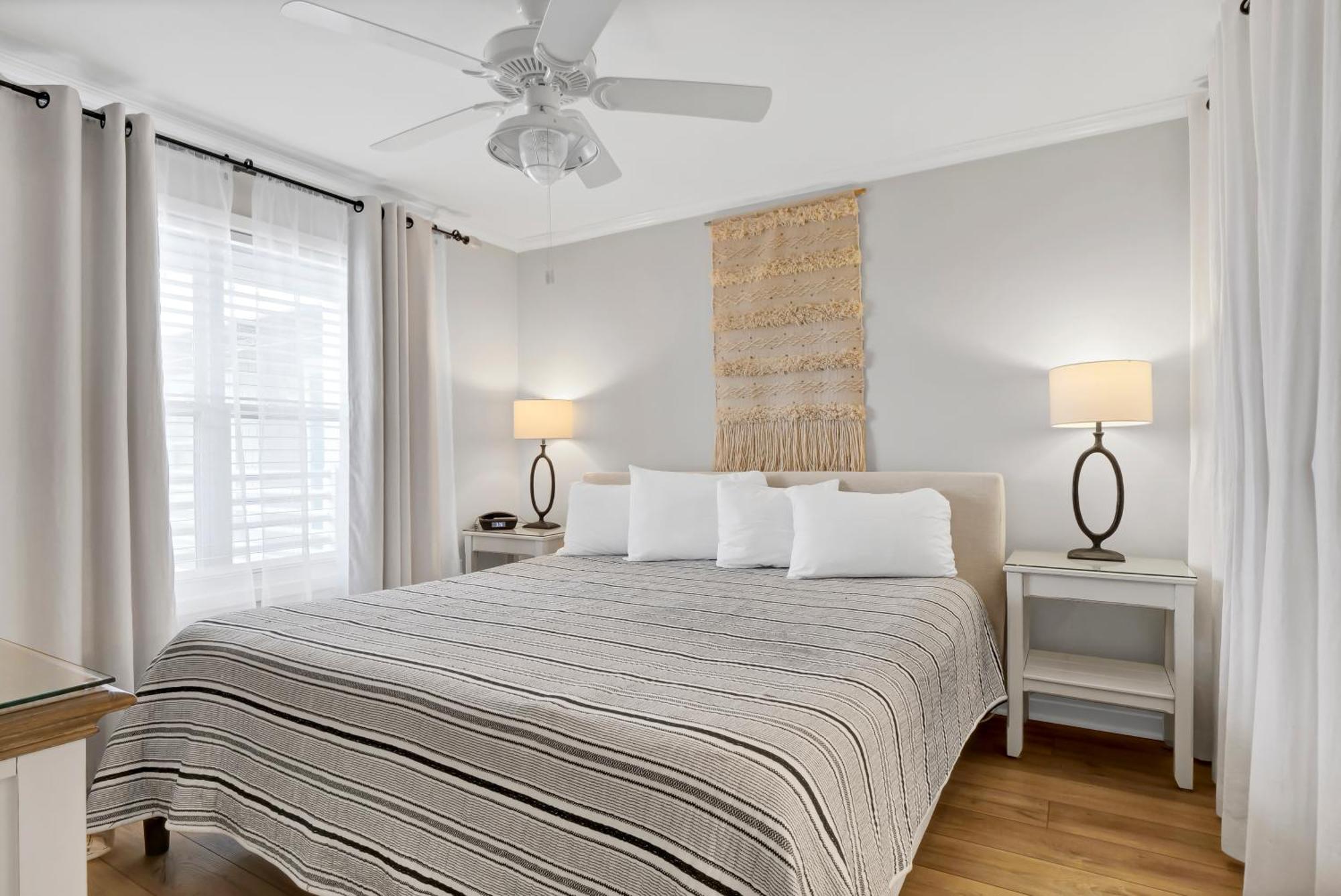 Sandpeddler Inn And Suites Wrightsville Beach Exterior foto